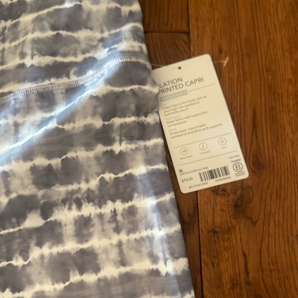 NWT Athleta elation capri leggings Sz s - Picture 2 of 5